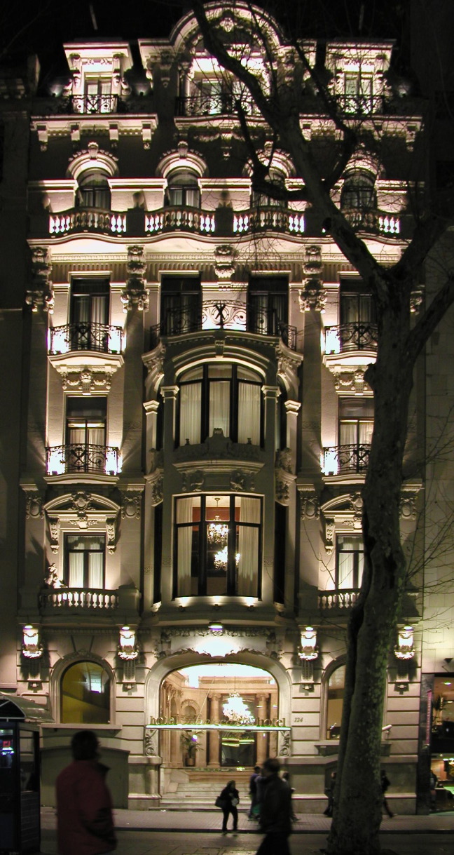 20040325-0649 Hotel Monteca