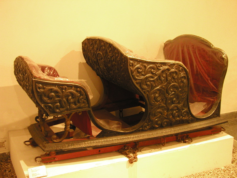 p1124594 Elephant Seat